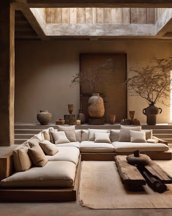 Low Lounge Suite